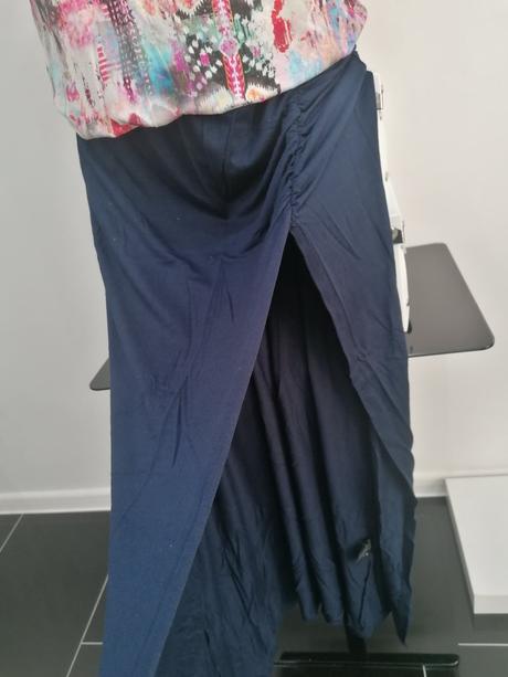 Amnesia dlhé šaty, m