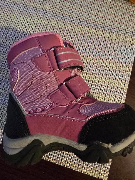 Snehule znacky toplay velkosť 22, 22