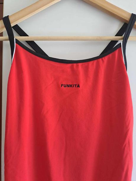 Funkita plavky, 42