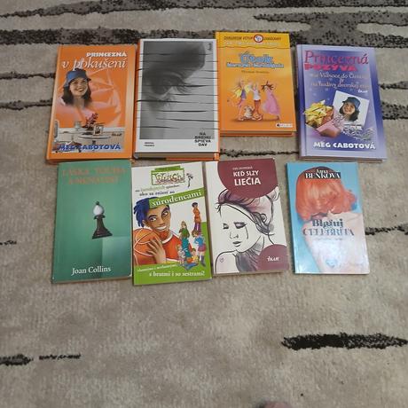 Knihy 8ks, 