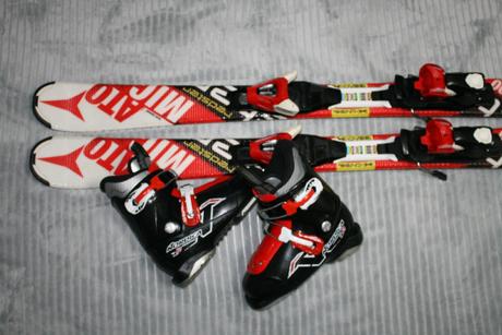 Lyže atomic xt 100 cm , hadia koža, atomic,100-109 cm