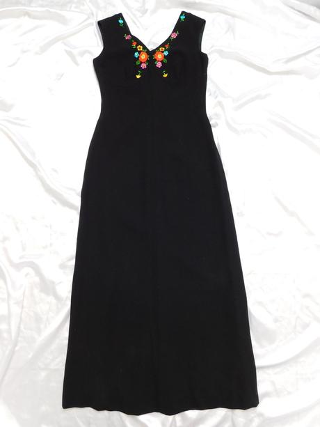 Luxusne vintage maxi šaty, 36