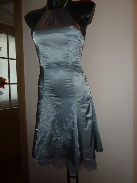 Nenosene saty zn.ax paris s vysackou s,m, s