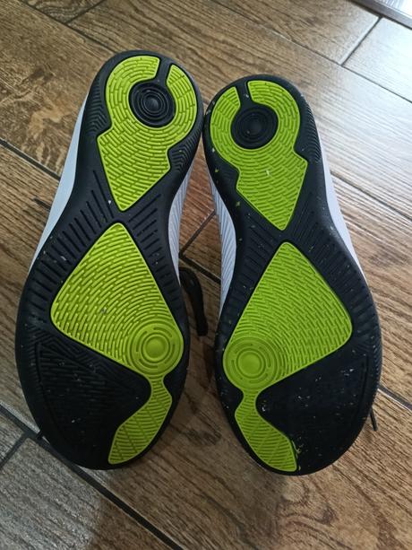 Tenisky do haly, halovky, decathlon,35