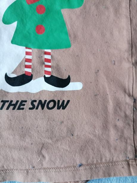 Vianočné tričká, 134