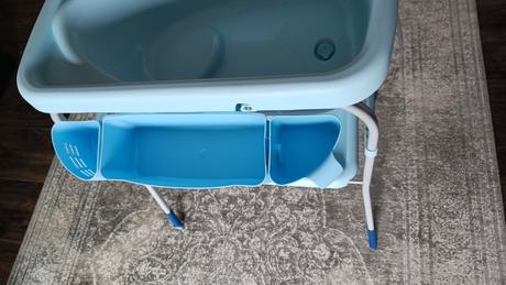 Prebaľovací pult s vaničkou, 