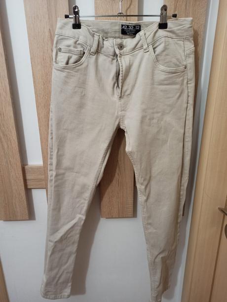 Pánske elegantné nohavice, bershka,42