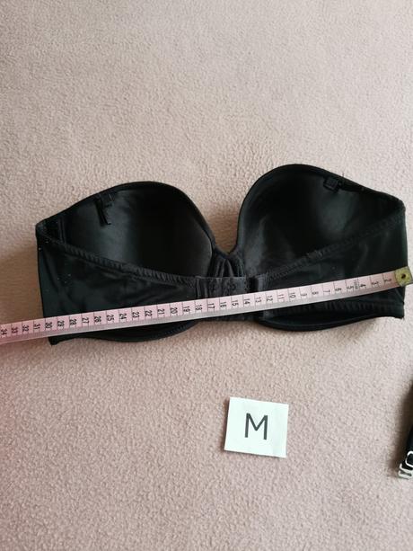 Samodrziaca podprsenka, 80b