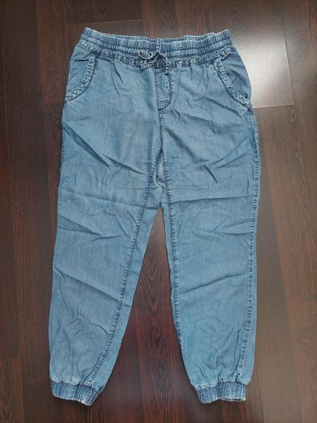 Nohavice reserved, reserved,42