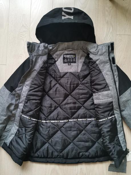 Funkčná zimná bunda do každého počasia, c&a,164