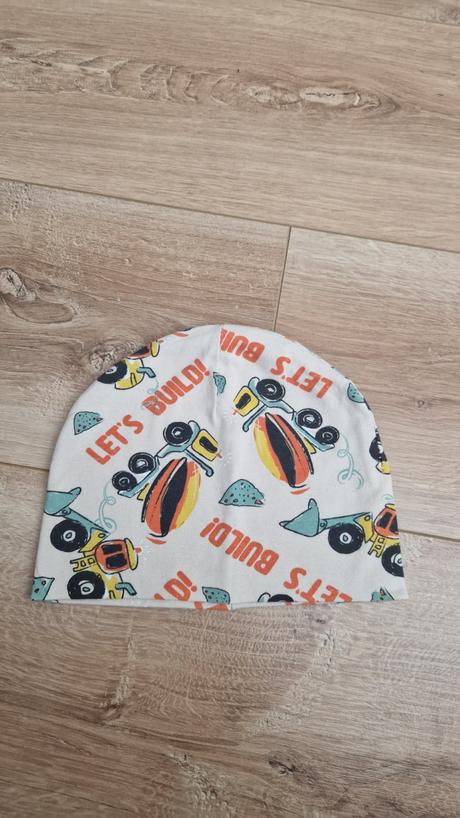 Čiapka veľ. 104 cm., 104