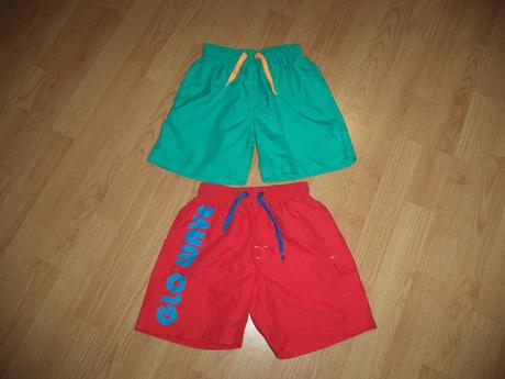 Dve plavkové kraťasy, 110