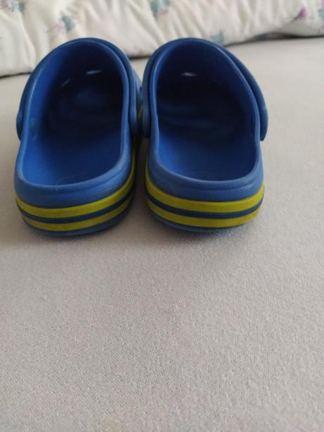 Crocsy šľapky, 33