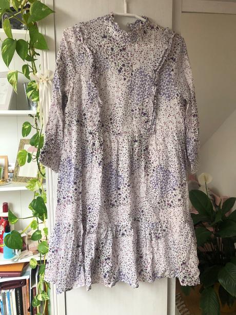 Jarné šaty kvetinkové/ jarné biele šaty kvetinkové, h&m,xs