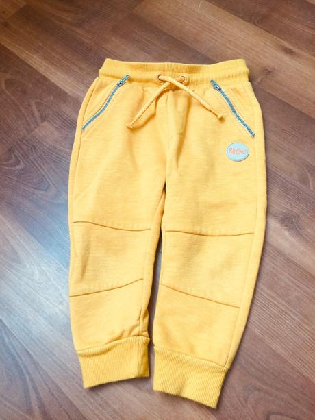 Zlte teplaky hrubsie, f&f,86