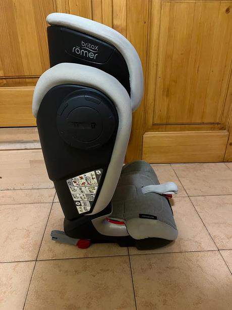 Predam autosedacku, römer