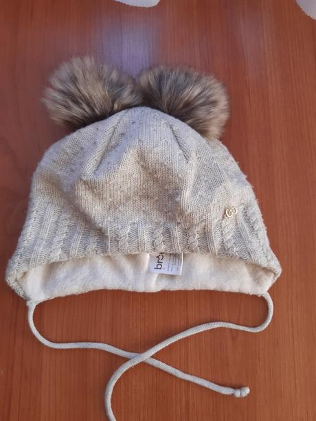 Čiapka broel, broel,<50