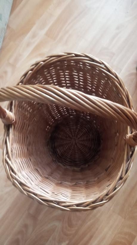 Ručne pletený košík, 