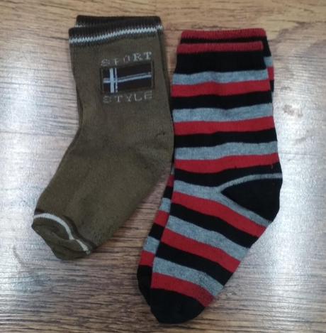 2x ponožky cena spolu, 24