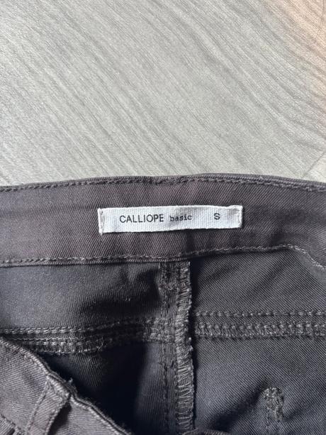 Predam 2ks dámskych rifiel, calliope,s