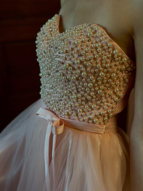 Spoločenské šaty, s