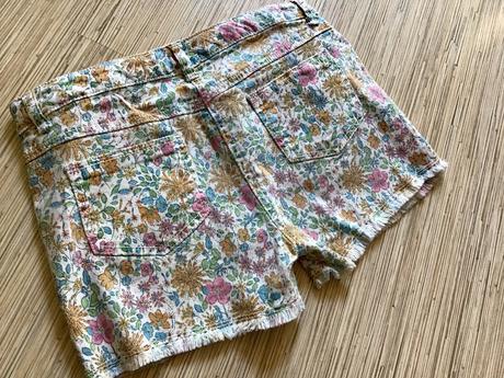 Kratasy/d15, next,152