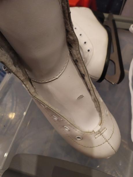 Korčule na ľad, 34