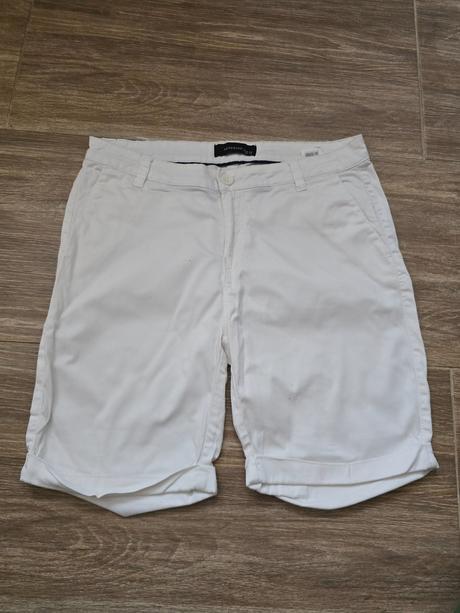 Šortky č.38, reserved,38