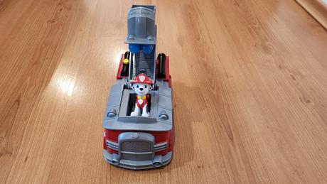 Labkova patrola - hasicske auto, 