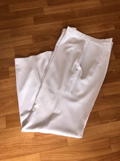 Nohavice, 42 / 46