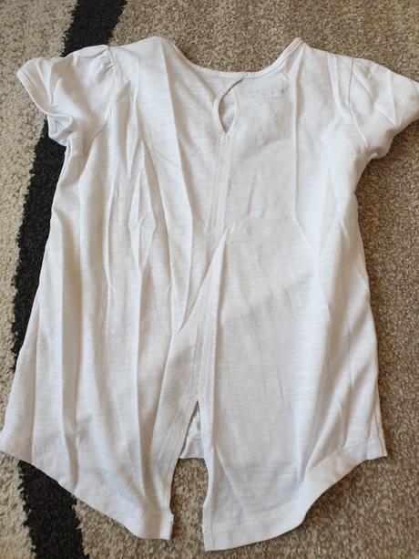 Letné tričká, 128