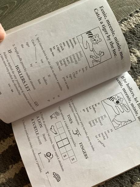 Sing a song with us (2005), 