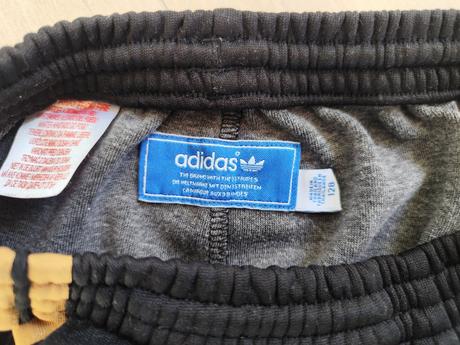 Predám dievčenské adidas tepláky, adidas,128