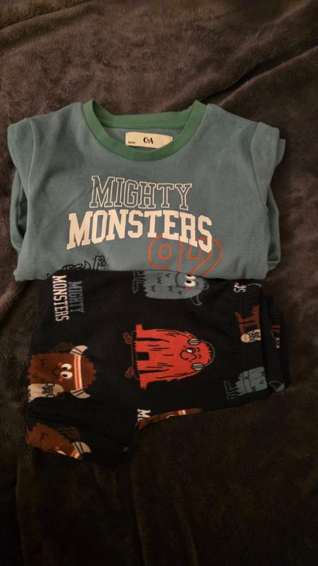 Teply set domsce oblecenie c 98, c&a,98