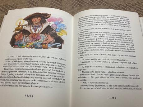 Rybka so zlatou korunkou moric rudo,