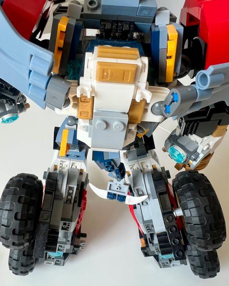 Lego ninjago 71834 zaneov ultrakombo robot,