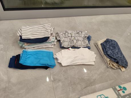 Balík oblečenia veľkosť 62 letne, 50–62