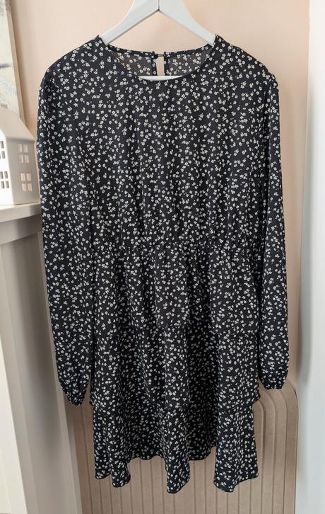 Dámske šaty xl, xl