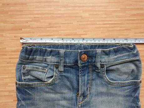 Pohodlne riflicky, h&m,104