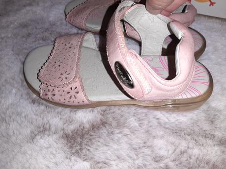 Glitríkové sandálky, 30