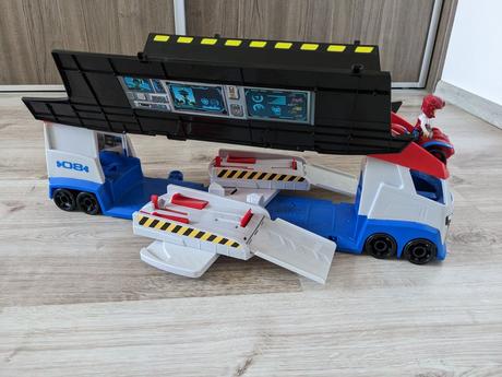 Labková patrola kamión, 