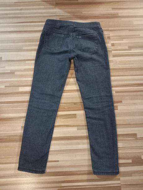 Džeginsy, h&m,122
