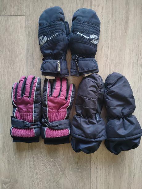 Rukavice mix, veľ.cca 3-5 r., 