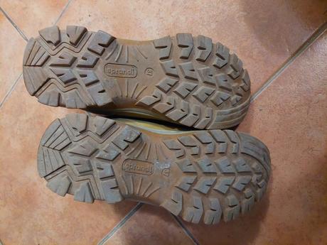 Zimne topanky, sprandi,37