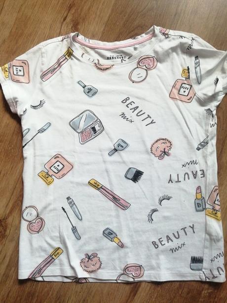 Dievcenske tricka letne., reserved,146