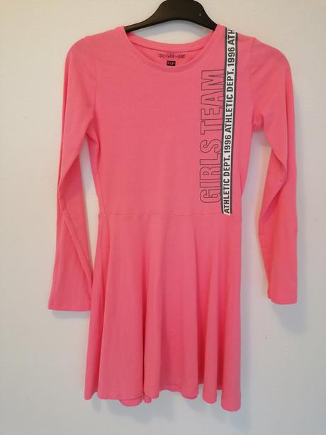 Nenosené ružove šaty pre 10az11r, f&f,146