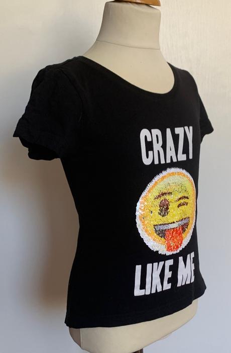 Čierne tričko emoji s flitrami, 134