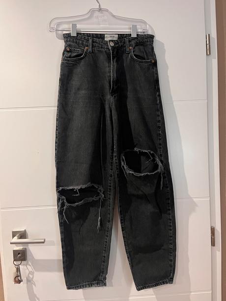 Roztrhane rifle, tally weijl,36