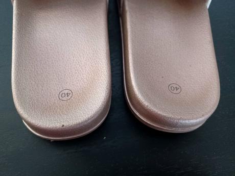 Dámske šľapky, 40