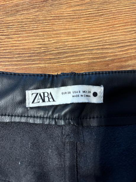 Koženkové nohavice zara, zara,38
